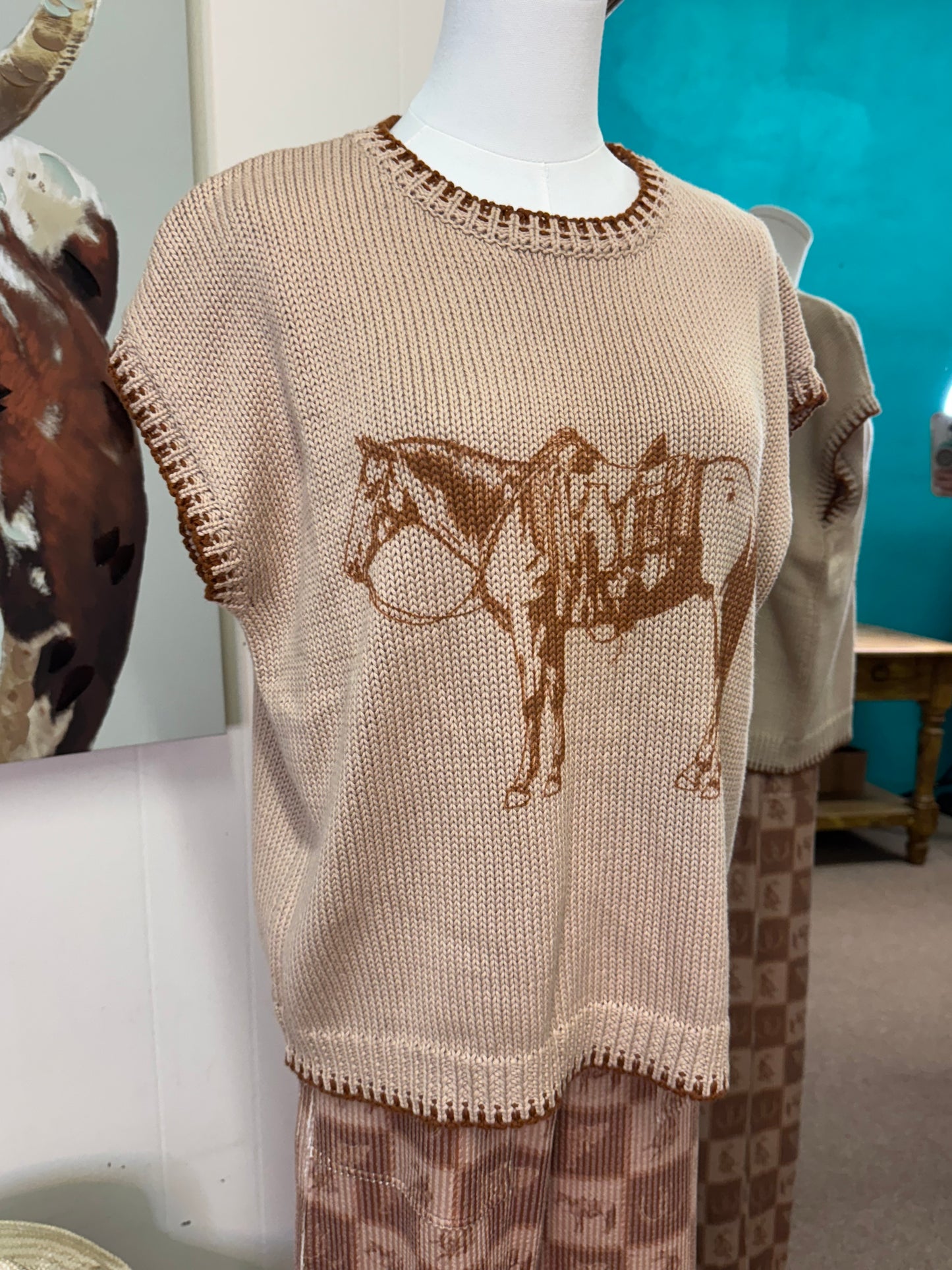 The Cowpony short sleeve printed sweater vest with trim